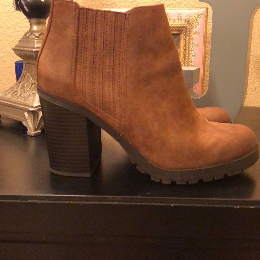 Sam & Libby Brown Booties